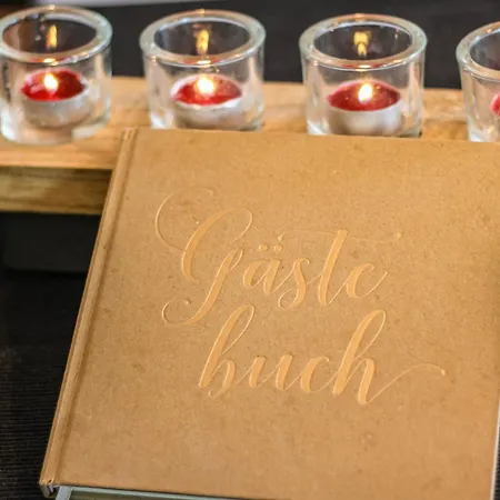 דירה Moderne Fewo, Naehe Bahnhof, Balkon, Burgblick, Boxspringbett, Waschtrockner בולאיי